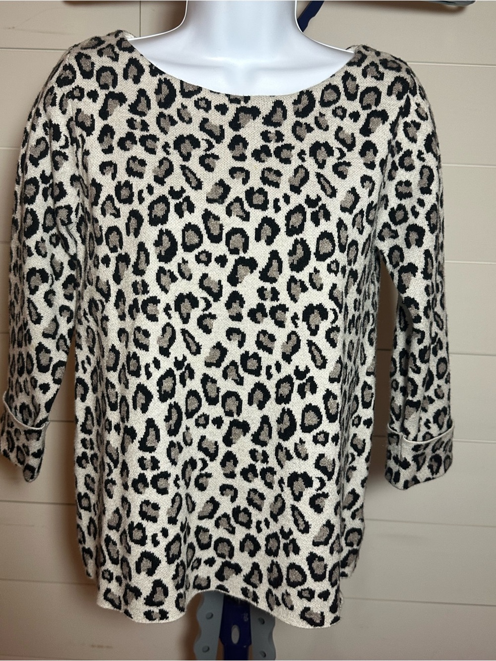 #220 Leopard Print Boatneck Sweater Top - Cream & Black